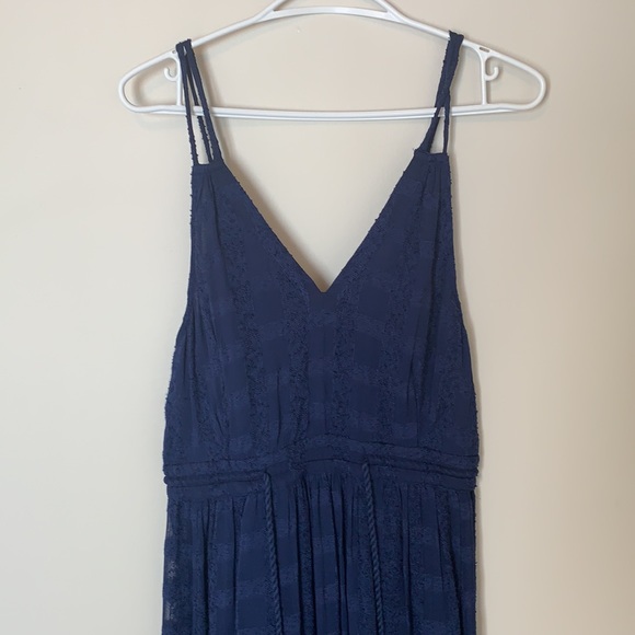 Beautiful Whistles Navy textured dress - Picture 4 of 9